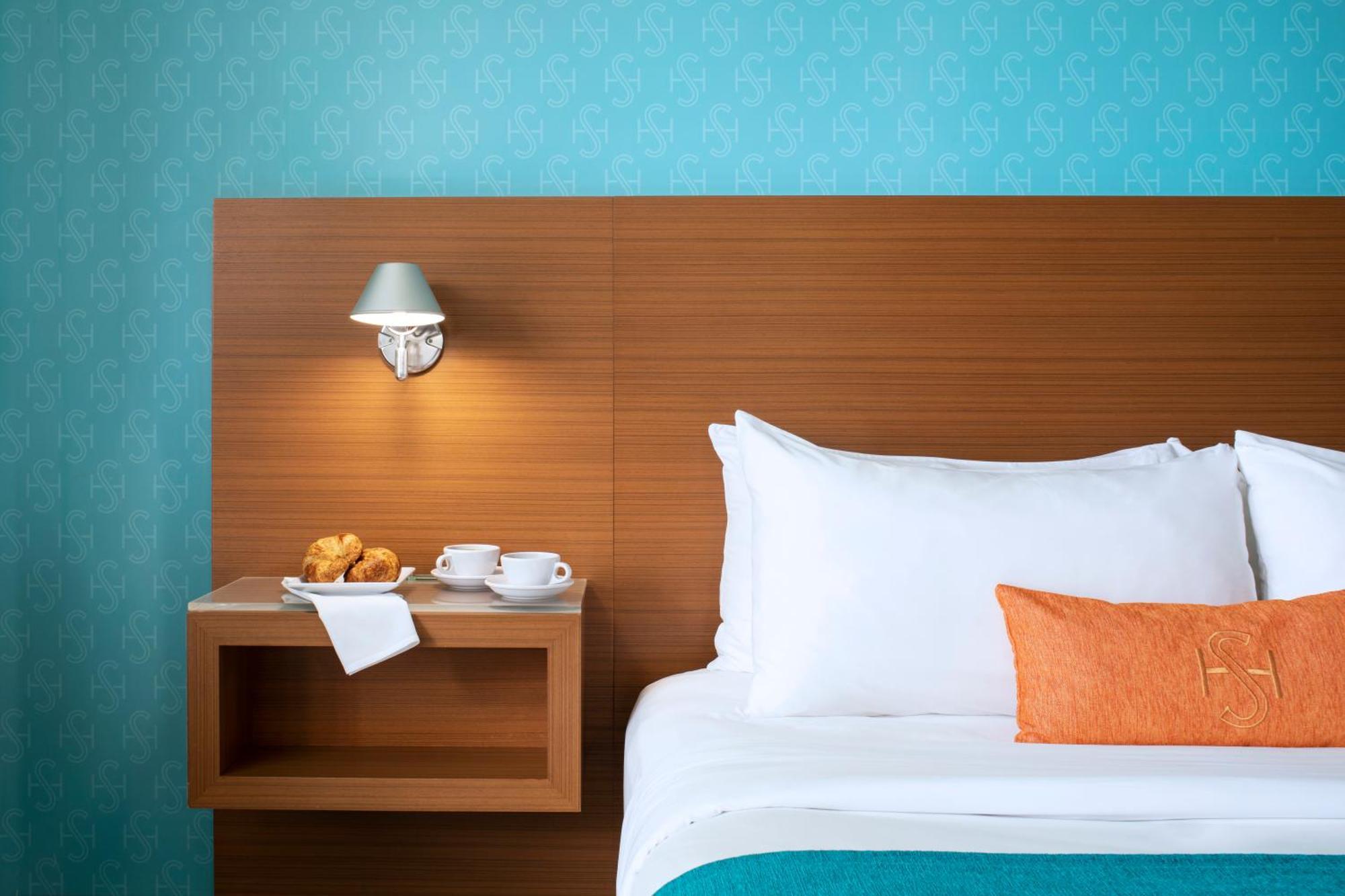 Unterkunft mit Meerblick und Kingsize-Bett